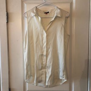 Vince Camuto silky sleeveless button down